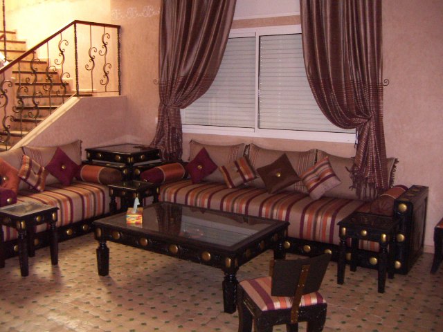 انتريهات وصالونات من تصميم شركة فنون